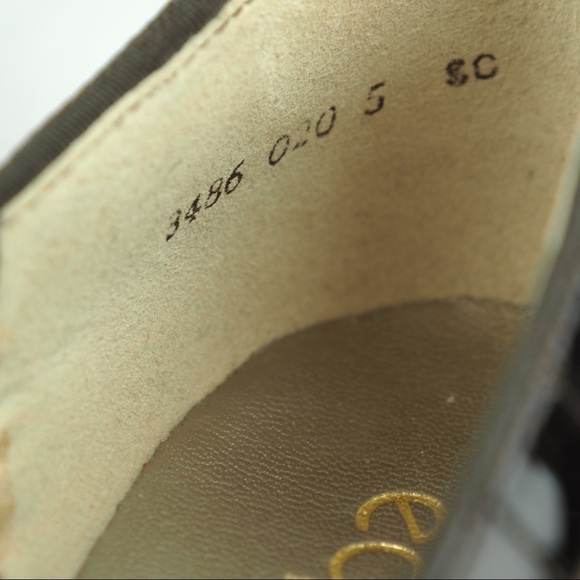 NWOT Equity brown croc embossed maryjanes - Picture 8 of 9